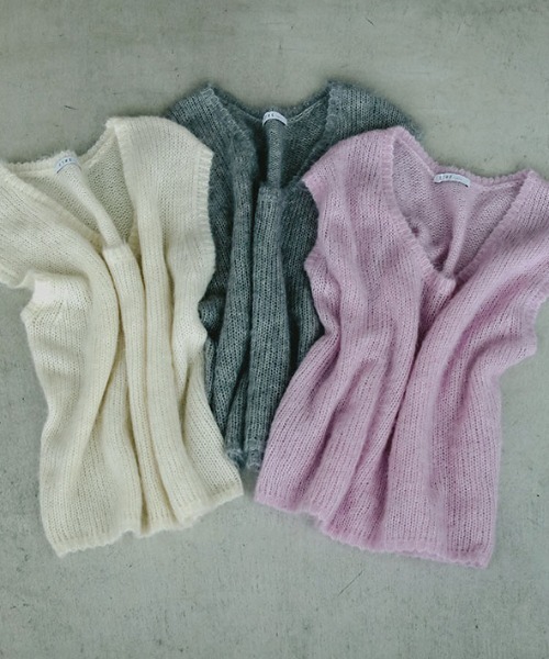 ETRE TOKYO(エトレトウキョウ)の「スーパーキッドモヘヤスリーブレスニットプルオーバー(ニット/セーター・レディース・グレー/ホワイト/ピンク・FREE)」の10枚目の写真