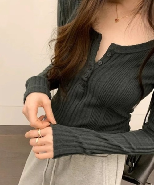 LADY LIKE(レディライク)の「ランダムストライプモール素材ヘンリーネックトップス(Tシャツ/カットソー・レディース・ネイビー/ベージュ/ダークグレー/ピンク・M)」の22枚目の写真