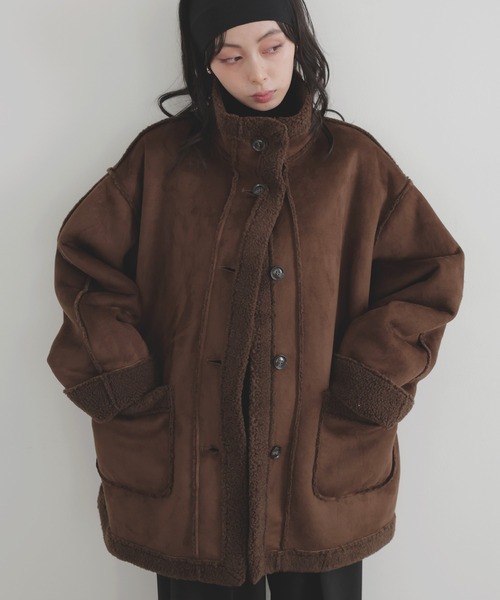 LIAN（リアン）の「ムートンボアミドルコート（ムートンコート・レディース・ブラウン/チャコールグレー/ブラック/アイボリー・FREE）」の5枚目の写真