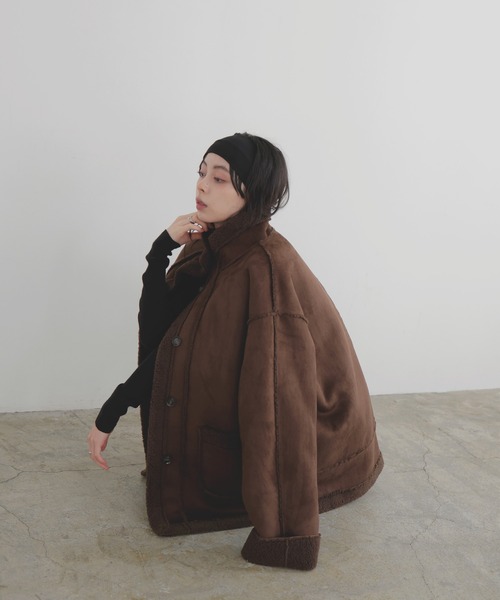 LIAN（リアン）の「ムートンボアミドルコート（ムートンコート・レディース・ブラウン/チャコールグレー/ブラック/アイボリー・FREE）」の9枚目の写真