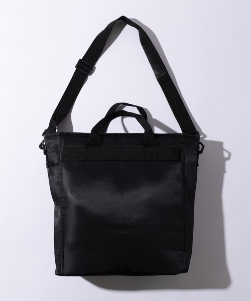 MAGASIN DE MODE TOOLS(マガジンデモードトゥールズ)の「【MAGASIN DE MODE TOOLS】ヘルメットバッグ ナイロンツイル 8293 MKS(ショルダーバッグ・メンズ・ブラック・FREE)」の2枚目の写真