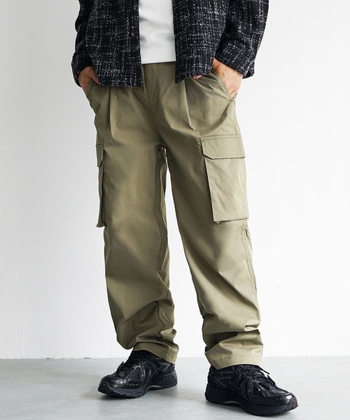 MinoriTY(マイノリティ)の「【MinoriTY Select】ゆる軽ストレッチリラックスカーゴワイドパンツ(カーゴパンツ・メンズ・オリーブ/ブラック/ブラウン・LL/L/M)」の2枚目の写真