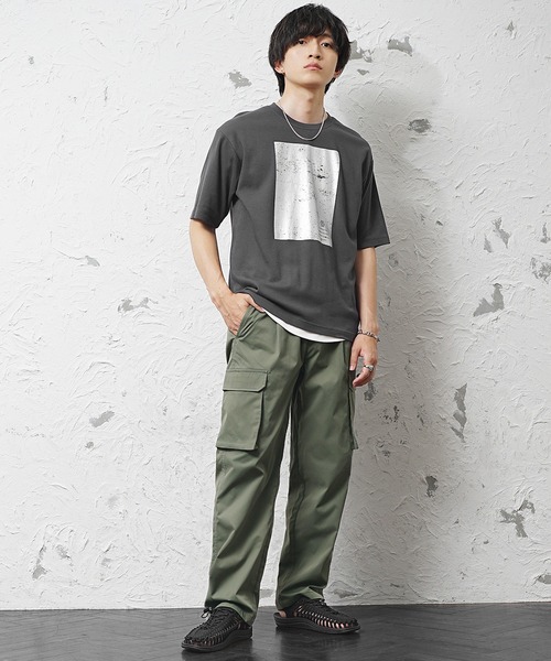 MinoriTY(マイノリティ)の「【MinoriTY Select】ゆる軽ストレッチリラックスカーゴワイドパンツ(カーゴパンツ・メンズ・オリーブ/ブラック/ブラウン・LL/L/M)」の5枚目の写真