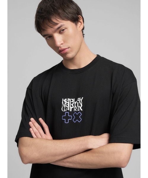 REPLAY(リプレイ)の「オーバーフィット REPLAY X MARTIN GARRIX ロゴ&レタリング Tシャツ(Tシャツ/カットソー・メンズ・ブラック/オフホワイト・MEDIUM/LARGE/SMALL)」の12枚目の写真