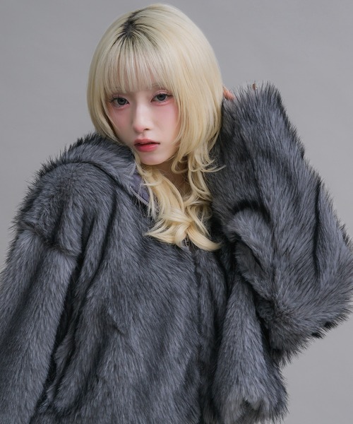 17HR(セブンティーンアワーズ)の「フード付きファーショートコート(その他アウター・レディース・ブラウン/グレー・FREE)」の13枚目の写真