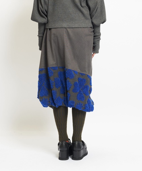 gomme(ゴム)の「4リーフクローバーJQ リフトタックスカート(スカート・レディース・グレー/ブラック・MEDIUM)」の12枚目の写真