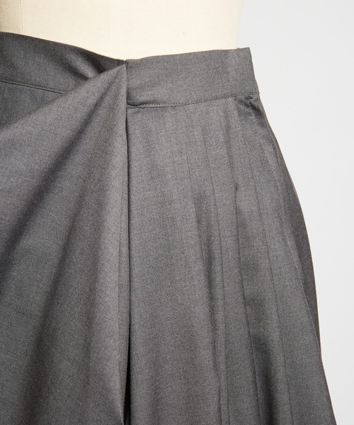 gomme(ゴム)の「4リーフクローバーJQ リフトタックスカート(スカート・レディース・グレー/ブラック・MEDIUM)」の18枚目の写真