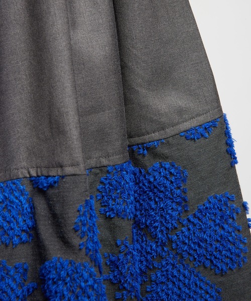 gomme(ゴム)の「4リーフクローバーJQ リフトタックスカート(スカート・レディース・グレー/ブラック・MEDIUM)」の22枚目の写真