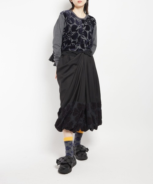 gomme(ゴム)の「4リーフクローバーJQ リフトタックスカート(スカート・レディース・グレー/ブラック・MEDIUM)」の8枚目の写真