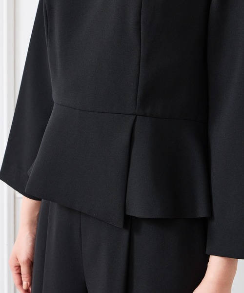 AIMER（エメ）の「【喪服・礼服】ウォッシャブル ペプラムブラウス×ワイドパンツブラックフォーマルセットアップ（スーツパンツ・レディース・ブラック・X-LARGE/LARGE/MEDIUM）」の10枚目の写真