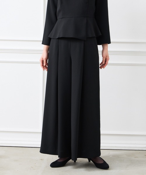 AIMER（エメ）の「【喪服・礼服】ウォッシャブル ペプラムブラウス×ワイドパンツブラックフォーマルセットアップ（スーツパンツ・レディース・ブラック・X-LARGE/LARGE/MEDIUM）」の11枚目の写真