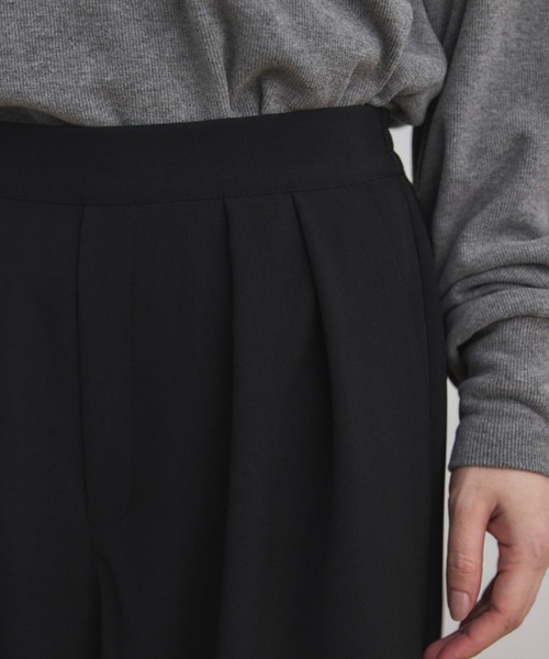 Doux archives（ドゥアルシーヴ）の「ボンディングツータックワイドパンツ（その他パンツ・レディース・シルバーグレー/ブラック/モカ・36/38）」の13枚目の写真