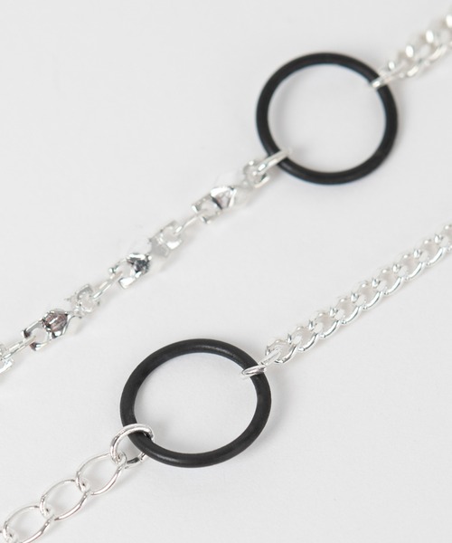 LAD MUSICIAN（ラッドミュージシャン）の「COMBI RING NECKLACE（ネックレス・メンズ・ブラック×シルバー/シルバー×ブラック・FREE）」の8枚目の写真