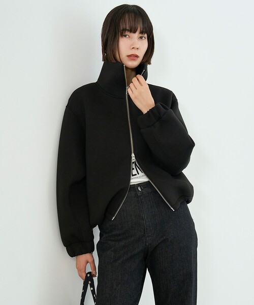 UNFILO(アンフィーロ)の「【VERY×UNFILOコラボ】BEAUTY FORM JERSEY+ ZIPブルゾン(ブルゾン・レディース・ベージュ系/ダークブラウン系/ブラック系/ネイビー系・X-LARGE)」の9枚目の写真