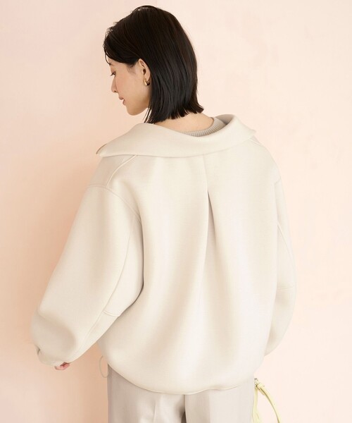 UNFILO(アンフィーロ)の「【VERY×UNFILOコラボ】BEAUTY FORM JERSEY+ ZIPブルゾン(ブルゾン・レディース・ベージュ系/ダークブラウン系/ブラック系/ネイビー系・X-LARGE)」の14枚目の写真