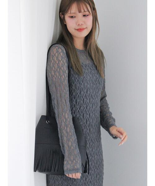 ehka sopo(エヘカソポ)の「エコレザーフリンジショルダーバッグ(ハンドバッグ・レディース・ブラウン/ブラック/ベージュ・F)」の16枚目の写真