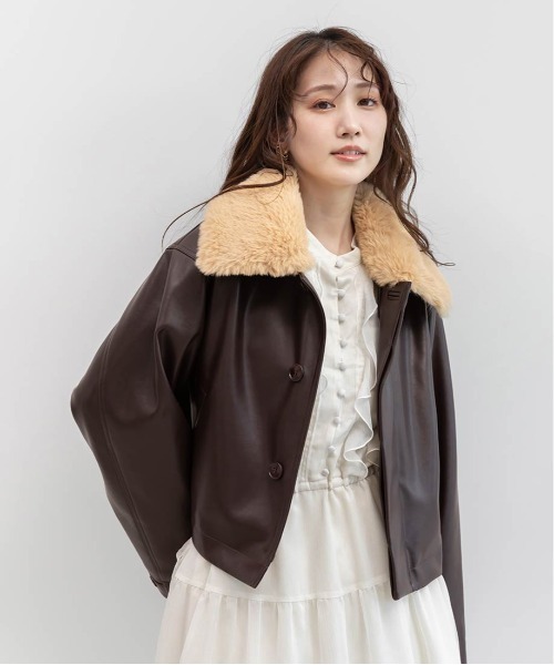 RANDA（ランダ）の「2WAY ファー襟付きフェイクレザージャケット（ブルゾン・レディース・ブラウン/ブラック/アイボリー・FT/FREE）」の6枚目の写真