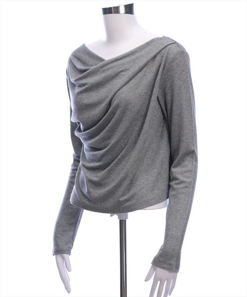 CLEAR BASIC（クリアベーシック）の「ドレープデザイン長袖カットソートップス[カジュアル 着回し抜群 大人 上品]（Tシャツ/カットソー・レディース・アイボリー/ピンク/ミント/ブラック/グレー・F）」の11枚目の写真