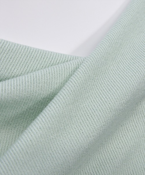 CLEAR BASIC（クリアベーシック）の「ドレープデザイン長袖カットソートップス[カジュアル 着回し抜群 大人 上品]（Tシャツ/カットソー・レディース・アイボリー/ピンク/ミント/ブラック/グレー・F）」の7枚目の写真