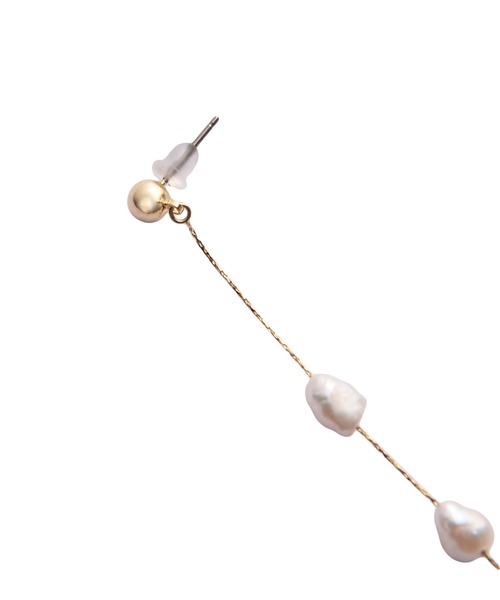 AKTE（アクテ）の「ポイントパールロングピアス（ピアス（両耳用）・レディース・ゴールド・FREE）」の3枚目の写真