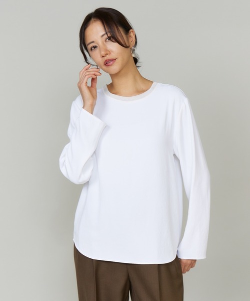 INED（イネド）の「【吸汗速乾】ジョーゼットプルオーバー（Tシャツ/カットソー・レディース・オフホワイト/ブラック・9号）」の2枚目の写真