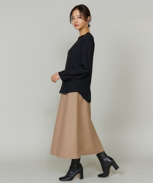 INED（イネド）の「【吸汗速乾】ジョーゼットプルオーバー（Tシャツ/カットソー・レディース・オフホワイト/ブラック・9号）」の4枚目の写真