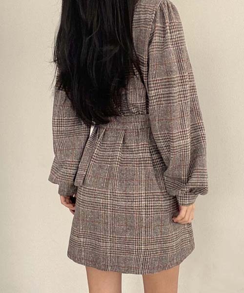 FREE STYLISTS(フリー スタイリスト)の「YUGA_YGMC Check pattern dress(ワンピース・レディース・ベージュ/ブラック・FREE)」の5枚目の写真