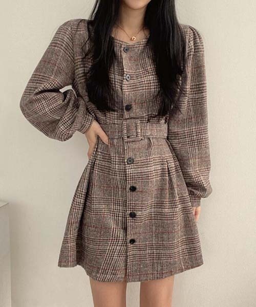 FREE STYLISTS(フリー スタイリスト)の「YUGA_YGMC Check pattern dress(ワンピース・レディース・ベージュ/ブラック・FREE)」の4枚目の写真