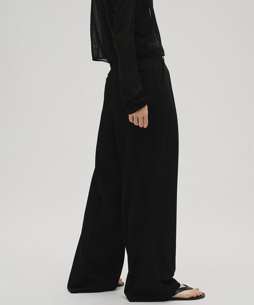 TODAYFUL(トゥデイフル)の「【TODAYFUL/トゥデイフル】Tuck Wide Trousers/タックワイドトラウザー(スラックス・レディース・ベージュ/ブラック/チョコ・36/38)」の6枚目の写真