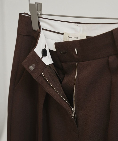 TODAYFUL(トゥデイフル)の「【TODAYFUL/トゥデイフル】Tuck Wide Trousers/タックワイドトラウザー(スラックス・レディース・ベージュ/ブラック/チョコ・36/38)」の13枚目の写真
