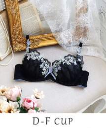 Risa Magli（リサマリ）の「ジニー ブラジャー (D-F) <スウィートリッチ>（ブラジャー）」