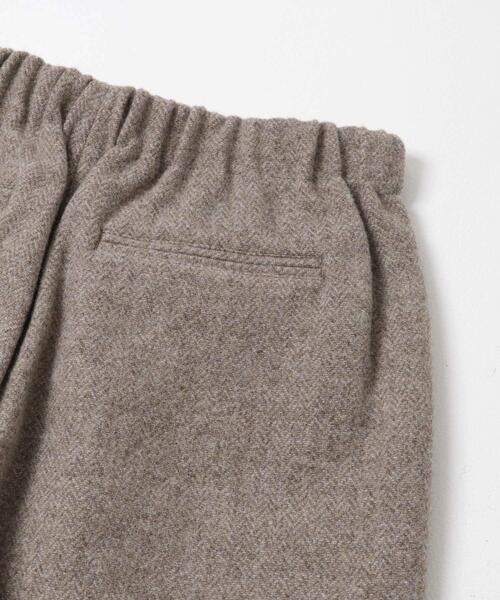 Wool tapered pants（その他パンツ）｜かぐれ（カグレ）のファッション