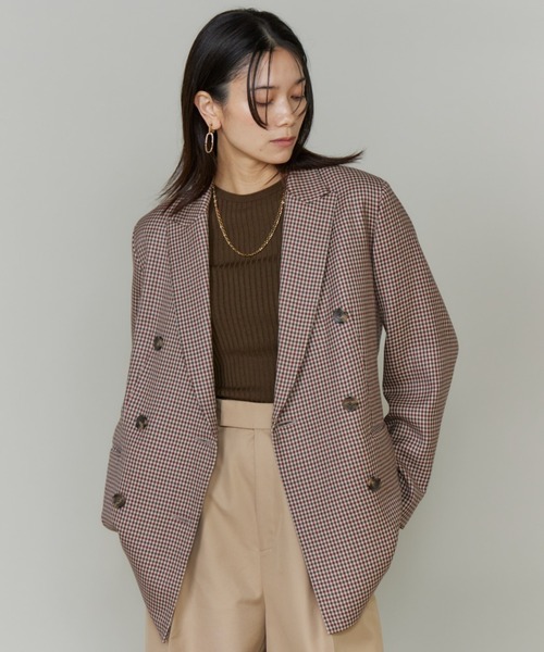 INED（イネド）の「【三尋木奈保コラボ】オゾン防縮 ダブルブレストジャケット「Oggi11月号掲載」（テーラードジャケット・レディース・チェック/キャメル・7号/9号）」の6枚目の写真
