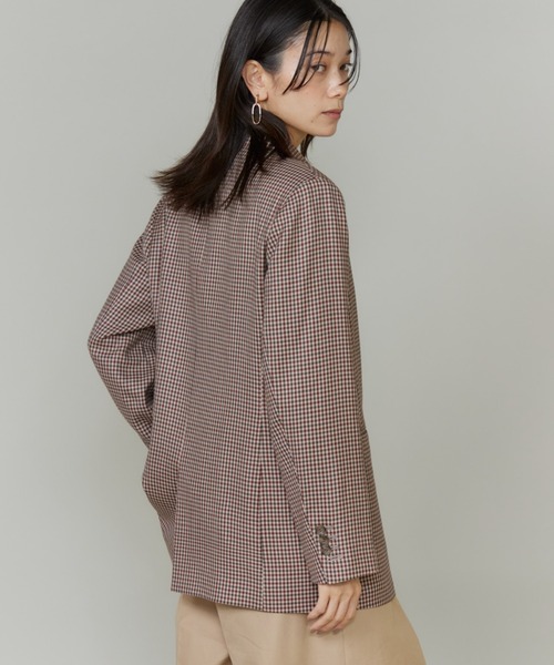 INED（イネド）の「【三尋木奈保コラボ】オゾン防縮 ダブルブレストジャケット「Oggi11月号掲載」（テーラードジャケット・レディース・チェック/キャメル・7号/9号）」の5枚目の写真