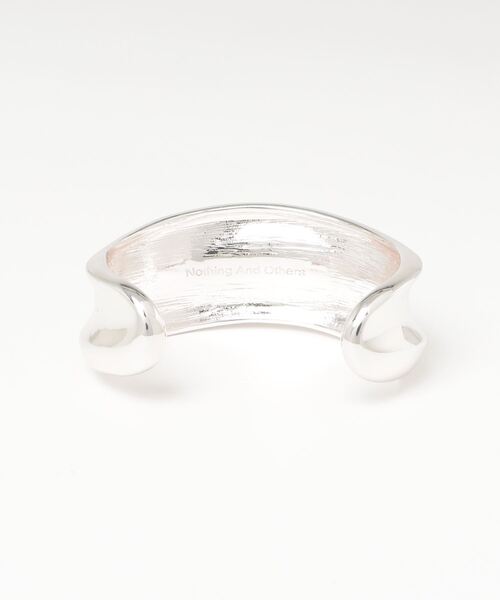 Nothing And Others(ナッシングアンドアザーズ)の「Nothing And Others/ナッシングアンドアザーズ/Smooth Light Bangle(バングル/リストバンド・レディース・シルバー・F)」の3枚目の写真