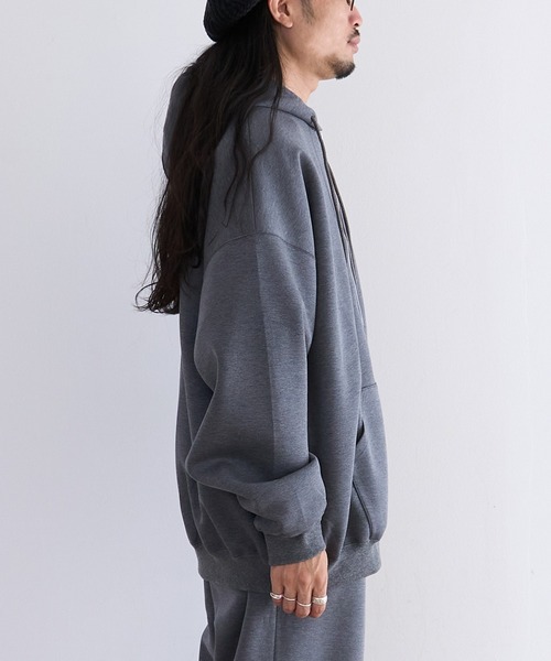 G.V.G.V.(ジーヴィージーヴィー)の「G.V.G.V. ZIP UP HOODIE WHERELESS(パーカー・レディース・ダークグレー/ブラック・LARGE/SMALL)」の3枚目の写真