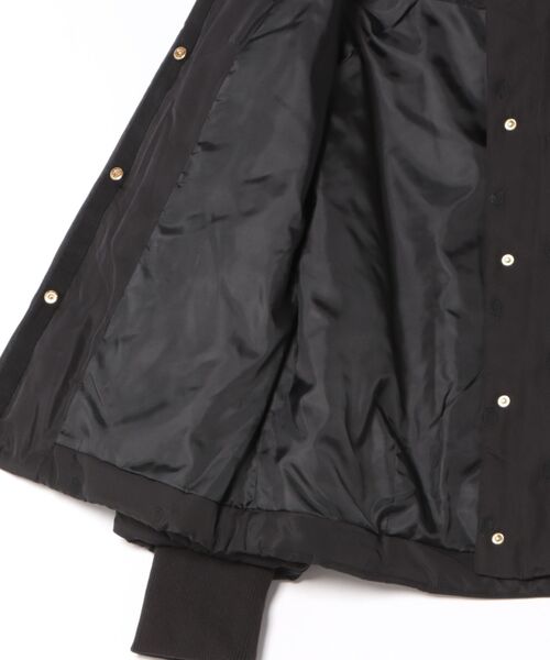 Jines（ジネス）の「ドット刺繍キルティングノーカラージャケット（ノーカラージャケット・レディース・ホワイト/ブラック・38）」の3枚目の写真