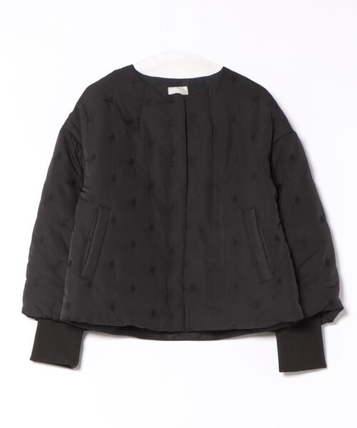 Jines（ジネス）の「ドット刺繍キルティングノーカラージャケット（ノーカラージャケット・レディース・ホワイト/ブラック・38）」の18枚目の写真