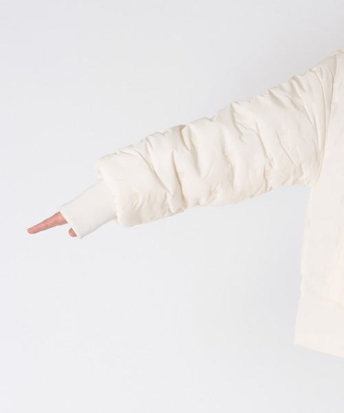 Jines（ジネス）の「ドット刺繍キルティングノーカラージャケット（ノーカラージャケット・レディース・ホワイト/ブラック・38）」の9枚目の写真