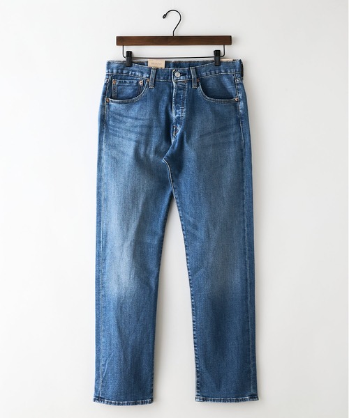 Levi's(リーバイス)の「【LEVI'S/リーバイス】【永遠の定番】リーバイス 501 オリジナルフィット ストレート 美脚シルエット ストレッチデニム(デニムパンツ・メンズ・ダークブルー/クリアブルー/ブラック/チャコールグレー/ダークインディゴブルー・28inch/29inch/34inch/31inch/36inch/32inch/33inch/30inch)」の6枚目の写真