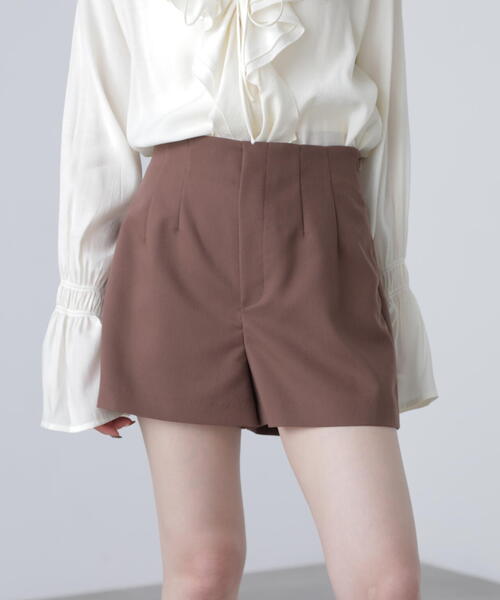 FREE'S MART(フリーズマート)の「ハイウエストショートパンツ(その他パンツ・レディース・ブラウン/ブラック・SMALL/MEDIUM)」の15枚目の写真