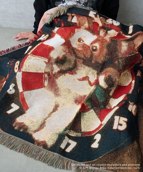 BIRTHDAY BAR（バースデイバー）の「【GREMLINS グレムリン】ギズモ　スローケット（ブランケット・レディース・レッド・0）」の4枚目の写真