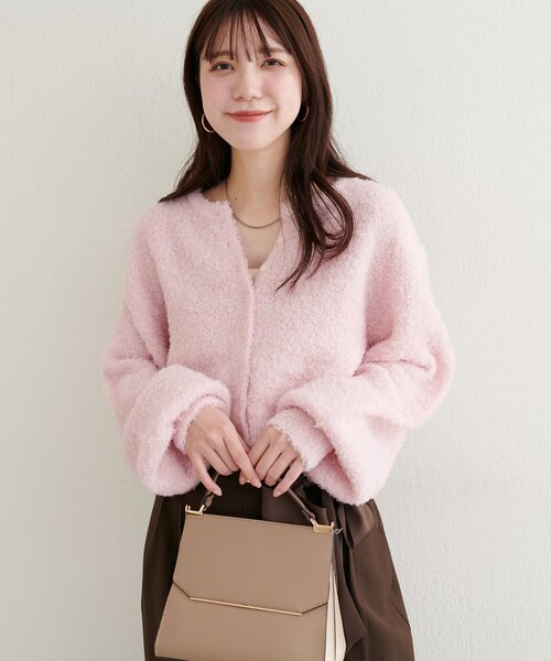 natural couture(ナチュラルクチュール)の「【natural couture】クロップドカーディガン(カーディガン/ボレロ・レディース・グレー/オフホワイト/ピンク・FREE)」の4枚目の写真