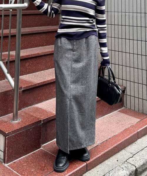 fredy emue（フレディエミュ）の「《セットアップ対応》ツィードタイトスカート（スカート・レディース・ダークブラウン/チャコールグレー・38/36）」の4枚目の写真