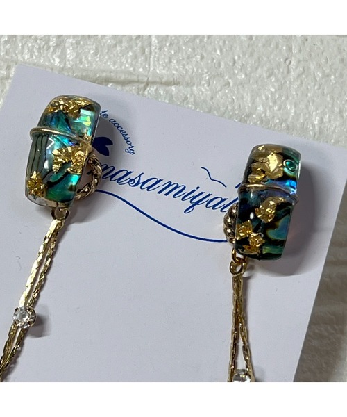 tone(トーン)の「【masamiyabi】シェルのかけらチェーンピアス(MA)(ピアス(両耳用)・レディース・ホワイト/ボルドー/ベージュ/エメラルド・FREE)」の8枚目の写真