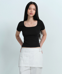 MUSINSA STANDARD WOMAN（ムシンサスタンダードウーマン）の「Women's Slim Square Neck Short Sleeve T-Shirt [Black]（Tシャツ/カットソー・レディース）」