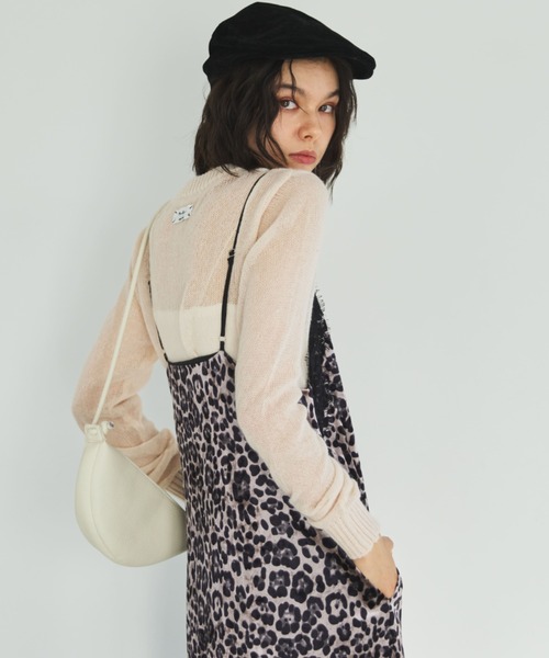 MIRROR STOKE（ミラーストーク）の「【ZOZO限定】SHEER KNIT PULLOVER/シアーニットプルオーバー（ニット/セーター・レディース・レッド/ピンク/イエロー/ブルー/グリーン/グレイッシュベージュ・MEDIUM）」の2枚目の写真