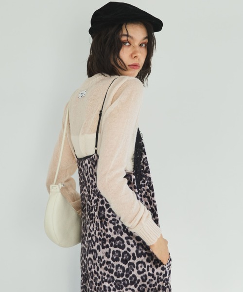 MIRROR STOKE（ミラーストーク）の「【ZOZO限定】SHEER KNIT PULLOVER/シアーニットプルオーバー（ニット/セーター・レディース・レッド/ピンク/イエロー/ブルー/グリーン/グレイッシュベージュ・MEDIUM）」の7枚目の写真