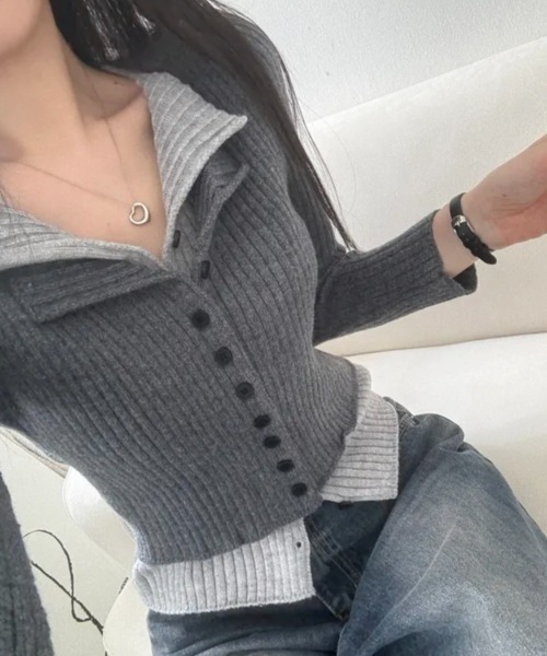 yuue' ( wear )(ユーイ)の「フェイクレイヤード配色リブカーディガン(カーディガン/ボレロ・レディース・グレー/レッド/ブラック/チャコールグレー・FREE)」の8枚目の写真