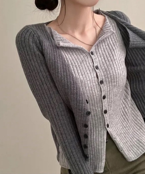 yuue' ( wear )(ユーイ)の「フェイクレイヤード配色リブカーディガン(カーディガン/ボレロ・レディース・グレー/レッド/ブラック/チャコールグレー・FREE)」の14枚目の写真